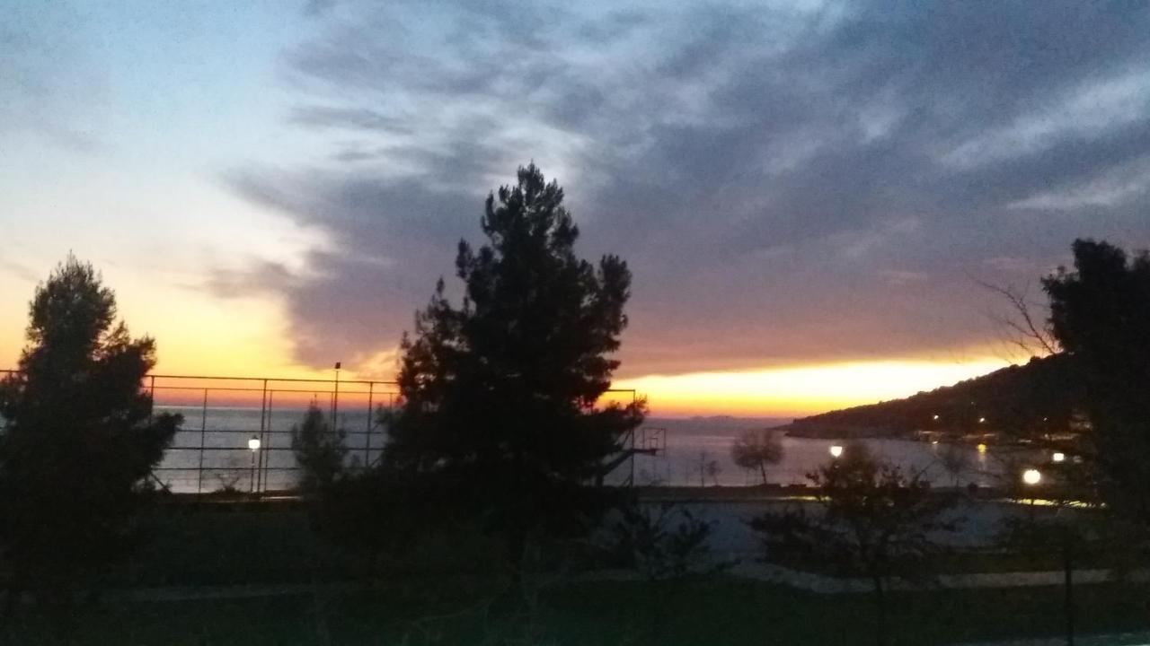 Aegean View Seaside Apartment Kavala Extérieur photo